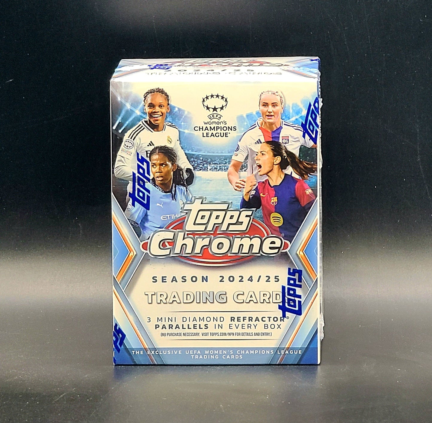 2024/25 Topps UEFA Women's Champions League Chrome Soccer Blaster Box