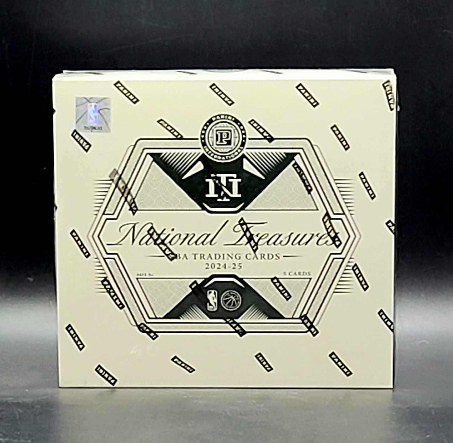 2024/25 Panini National Treasures Basketball Hobby Box